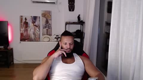 Kingsley online show from November 18, 10:12 pm