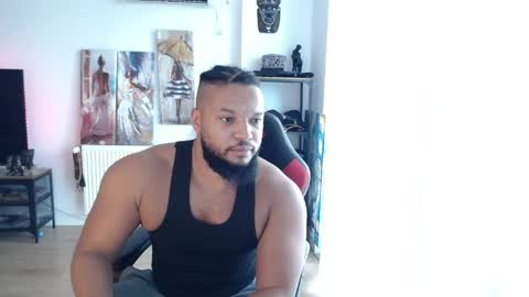 Kingsley online show from April 14, 4:39 pm