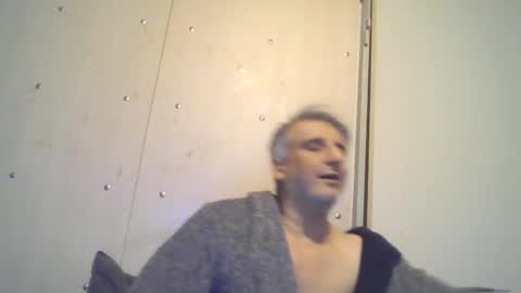 0luvmonkey online show from March 20, 10:35 pm