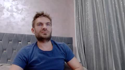 10in_deluxe online show from January 12, 12:20 pm