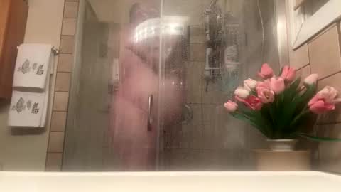 12sil online show from March 30, 12:50 pm