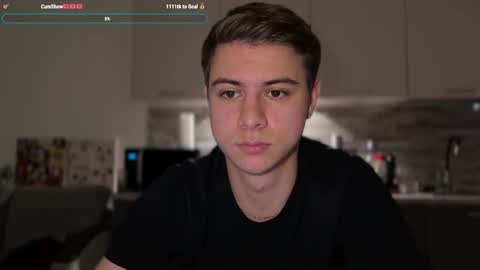 Lance online show from December 17, 4:46 pm