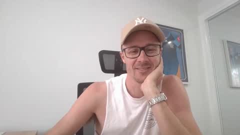 Justin186 online show from March 5, 6:54 am