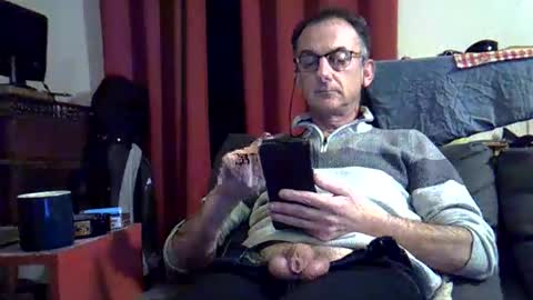 18remy45 online show from December 21, 9:45 pm