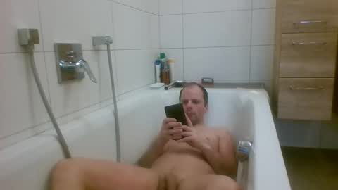 berni online show from February 1, 1:43 pm