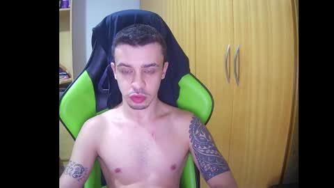 1good_vibes1 online show from January 6, 2:04 am