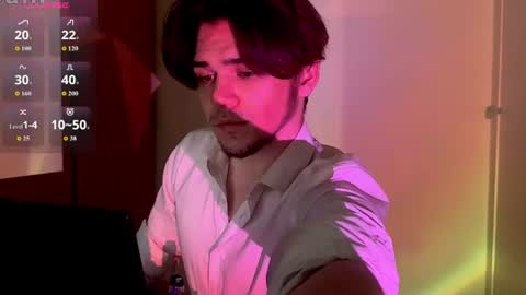 1roberttt online show from June 20, 11:32 pm