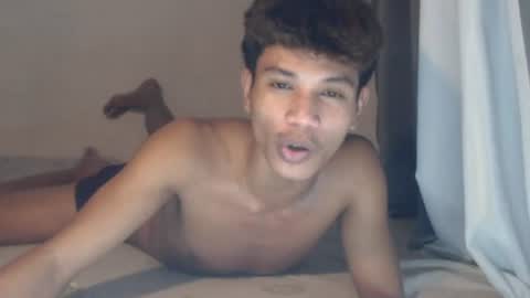 1sweetloverxx online show from June 23, 4:28 am