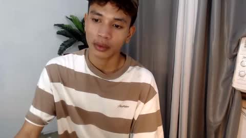 1sweetloverxx online show from June 5, 2:27 am