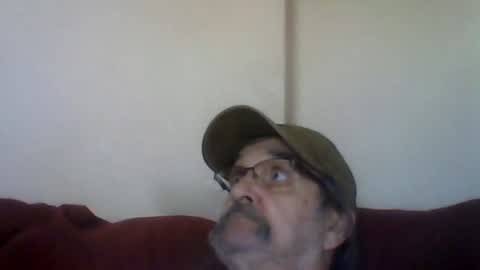 1valentine online show from August 2, 10:30 pm
