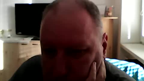 Snapshot of 1vaso chatting on October 13, 6:30 am 1vaso online show from October 13, 6:30 am