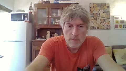 22esserre online show from October 30, 1:12 pm