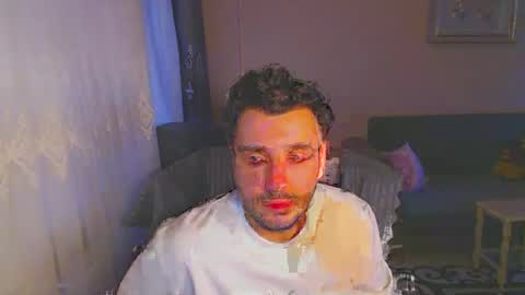 Snapshot of 2handsomeman chatting on December 28, 2:33 pm Berk online show from December 28, 2:33 pm