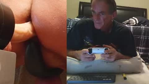 2tiredoftoys online show from July 26, 2:52 am