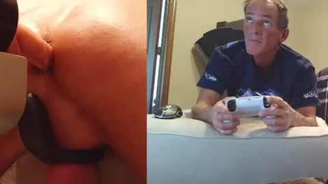 2tiredoftoys online show from July 17, 1:57 am