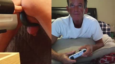 2tiredoftoys online show from July 31, 8:40 pm