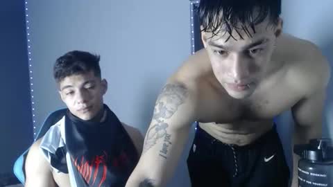 Snapshot of 333jose33324 chatting on October 29, 7:39 pm 333jose33324 online show from October 29, 7:39 pm