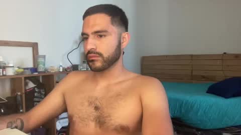 3milio3milio online show from March 1, 5:05 pm