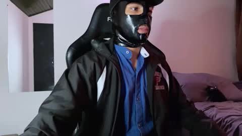 E V I L online show from November 2, 9:41 pm