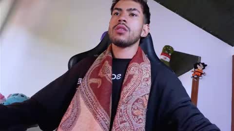 E V I L online show from December 15, 7:44 pm