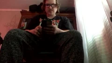 Daddythickdick420 online show from June 3, 11:43 pm