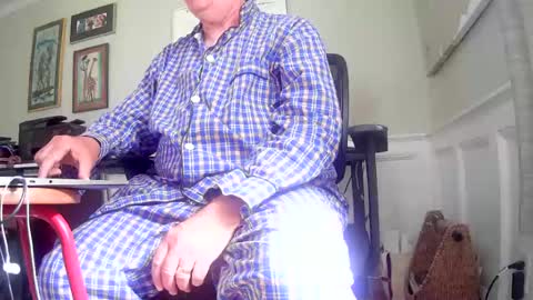 4uguys online show from July 27, 2:02 pm