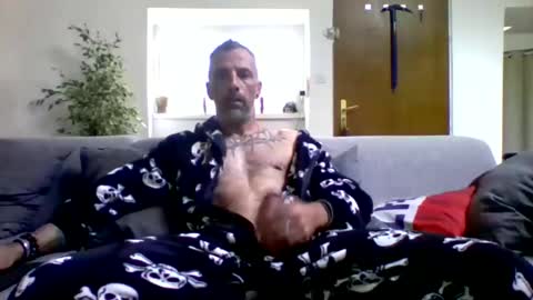 Num online show from November 15, 11:23 am