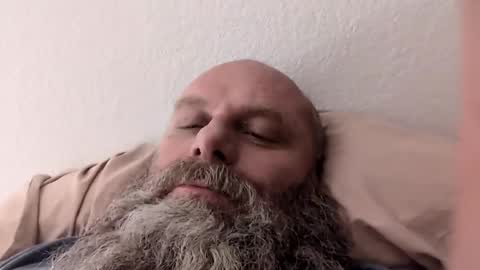 69singledad79 online show from February 28, 6:09 pm