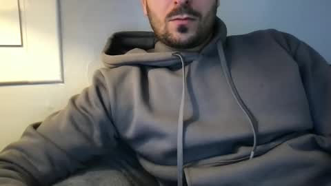 6tu online show from February 12, 7:42 pm