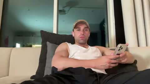 777richharring online show from June 8, 9:49 pm