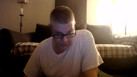 989guy online show from June 12, 1:59 am