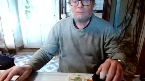 _123_voyeur_ online show from March 10, 3:18 pm