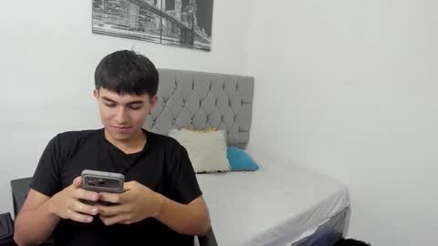 DERECK online show from March 10, 10:21 am