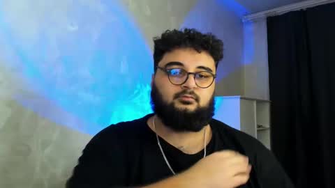 Snapshot of _alan_bear_ chatting on January 6, 8:28 pm Alan online show from January 6, 8:28 pm