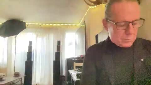  anneonamouse online show from May 19, 11:33 pm