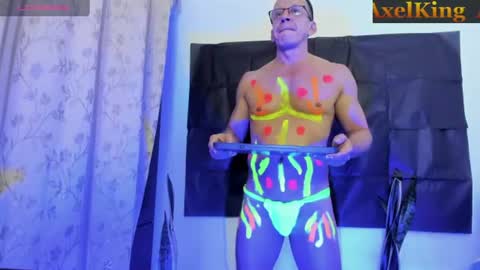 Axel online show from July 28, 3:21 pm