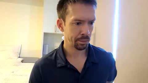 _b_h_c_ online show from February 6, 9:44 pm