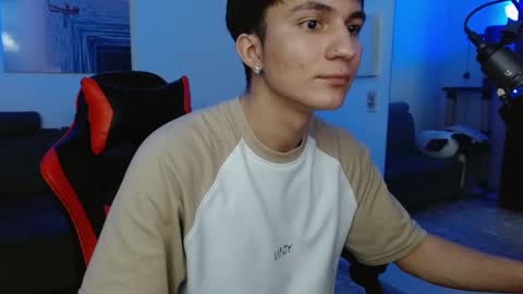 B L A K E online show from February 10, 6:31 am