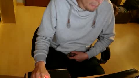 Snapshot of _chris_87 chatting on February 22, 5:42 pm  chris 87 online show from February 22, 5:42 pm