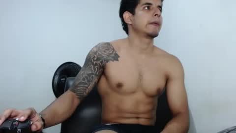  crissgex  online show from July 28, 2:08 am