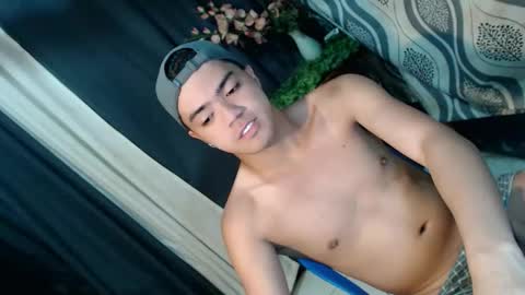 Russ online show from April 19, 12:21 am