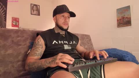 Emilio online show from November 7, 9:45 am