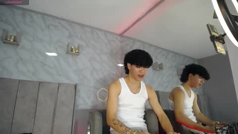 _king_hot1_ online show from February 21, 6:37 pm