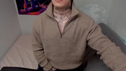 Layne online show from January 9, 5:02 am