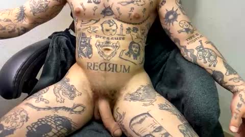 Layne online show from October 15, 5:26 am