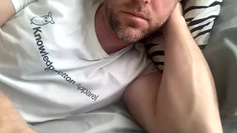 _lululeo_ online show from March 28, 9:37 pm