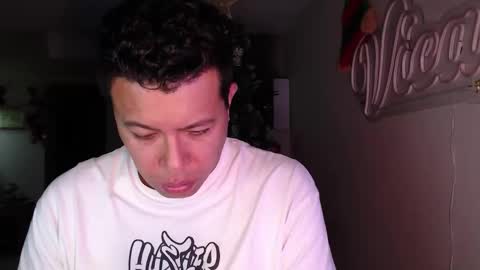 Panda  online show from November 9, 4:05 am