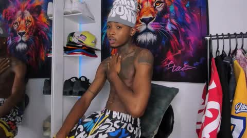 Kevin  online show from December 14, 11:01 pm