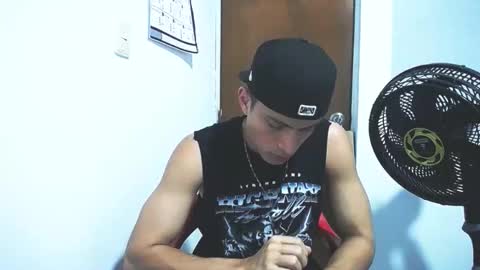 Juan Pablo-independent model online show from October 23, 2:48 am