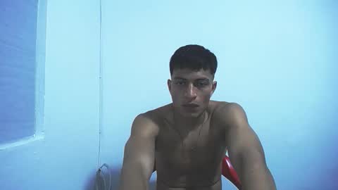 Juan Pablo-independent model online show from November 23, 2:00 am